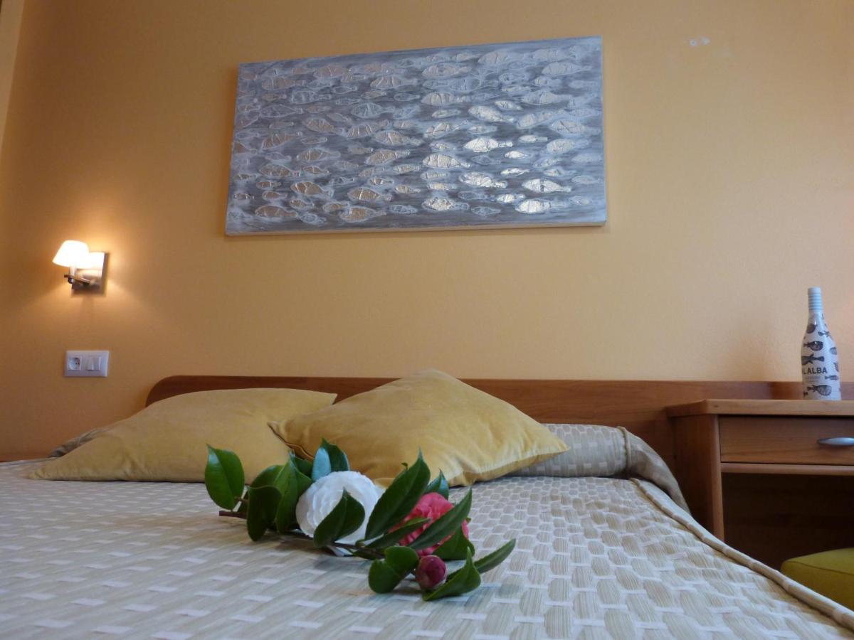 Hostal Pereirina Сее Екстериор снимка