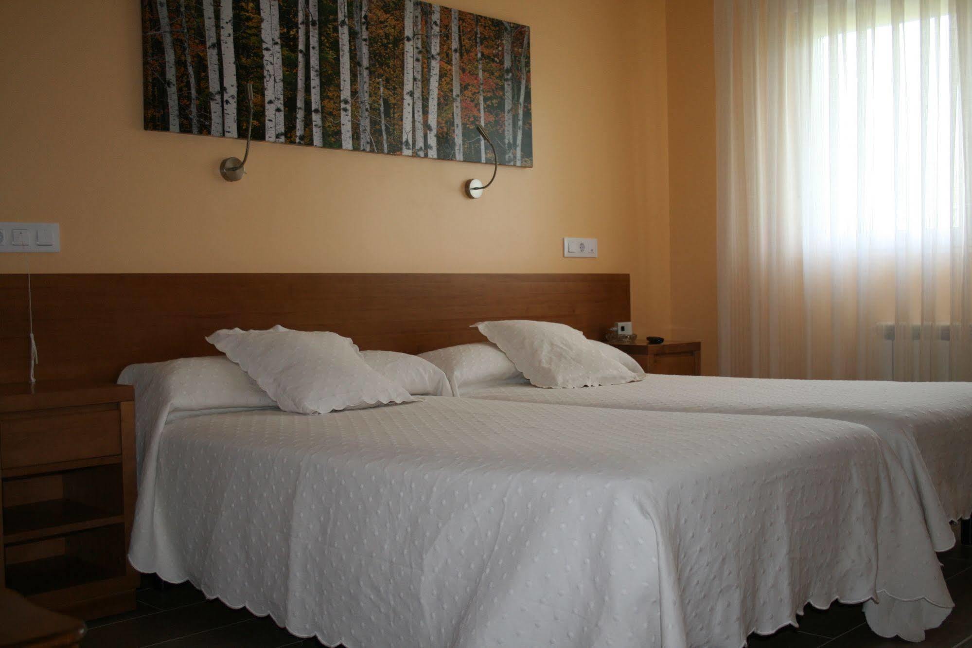 Hostal Pereirina Сее Екстериор снимка