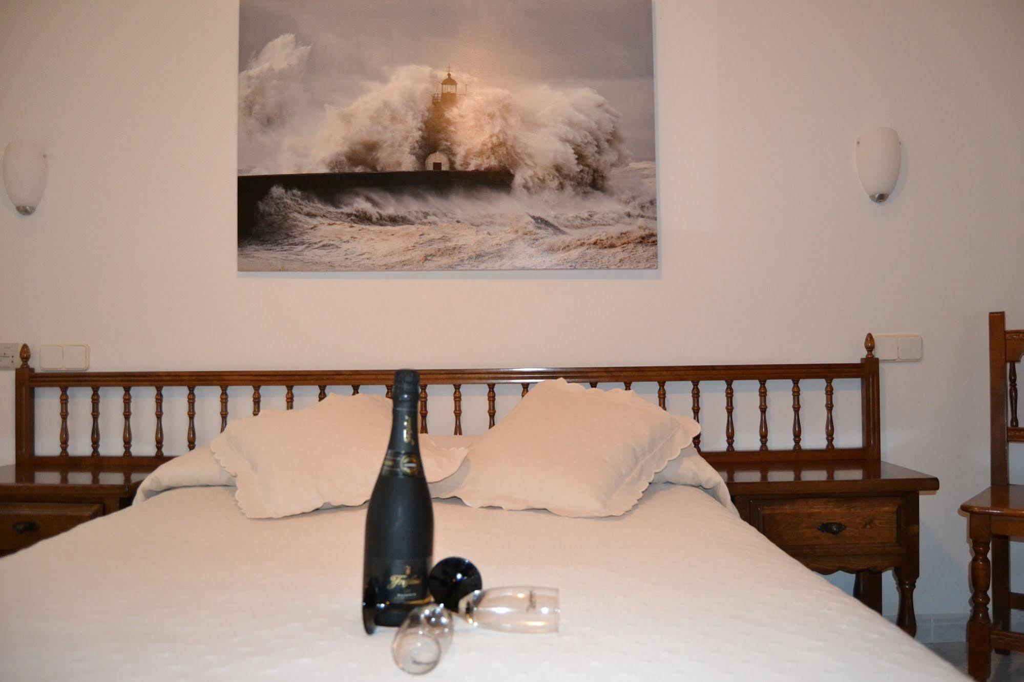 Hostal Pereirina Сее Екстериор снимка