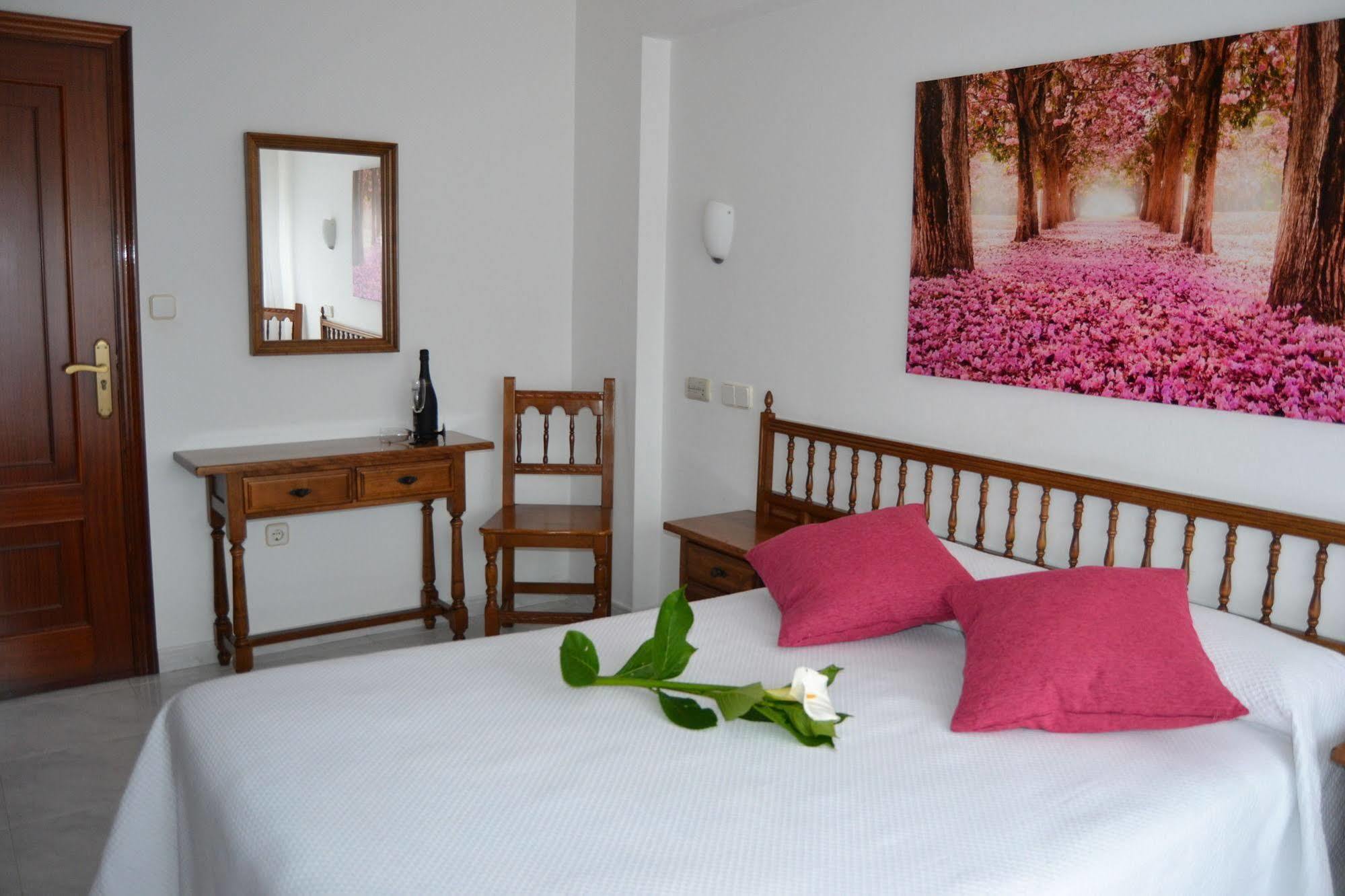 Hostal Pereirina Сее Екстериор снимка
