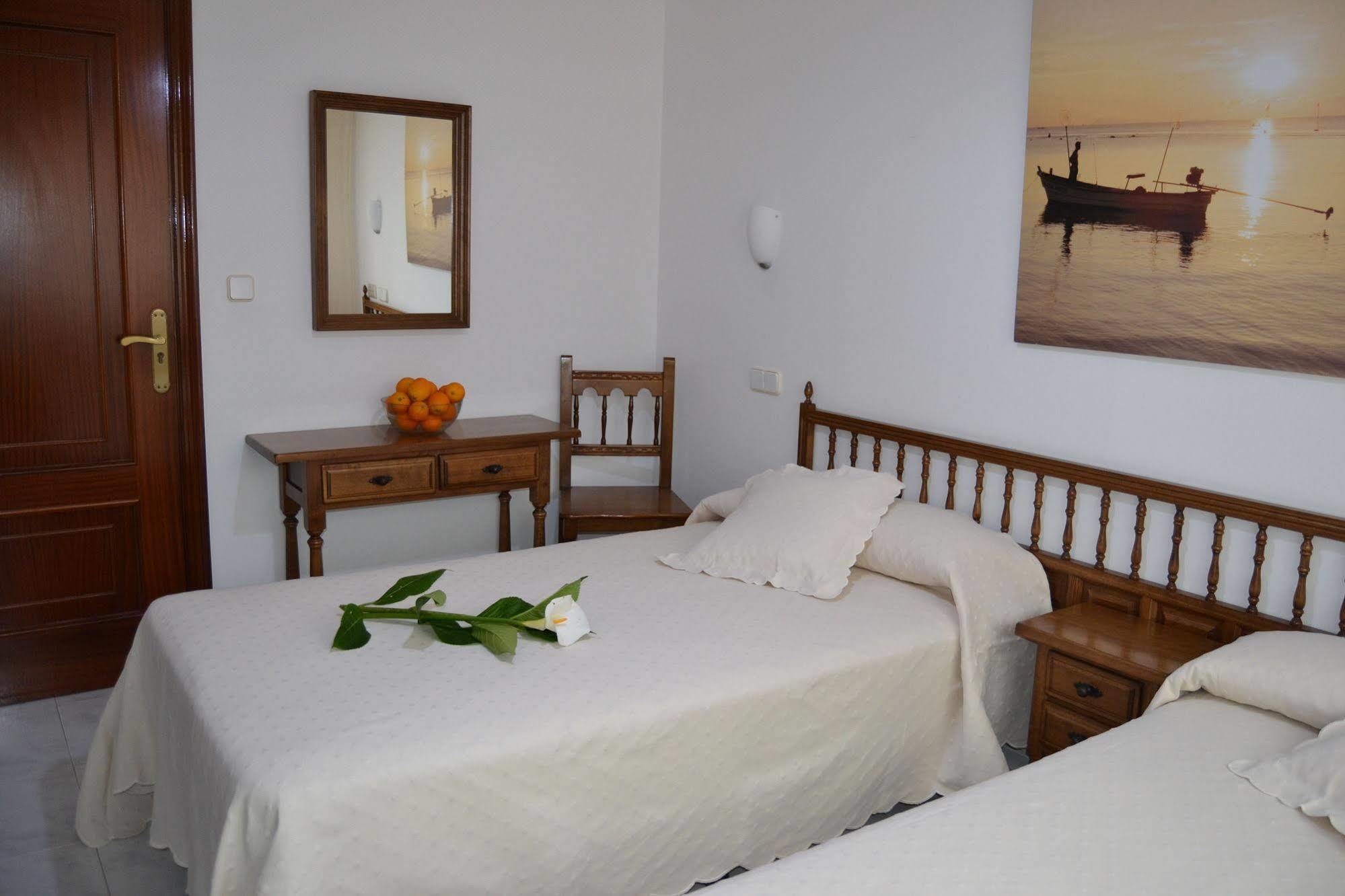 Hostal Pereirina Сее Екстериор снимка